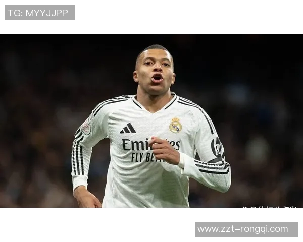 近十年足球领域十大球星回顾与影响力分析